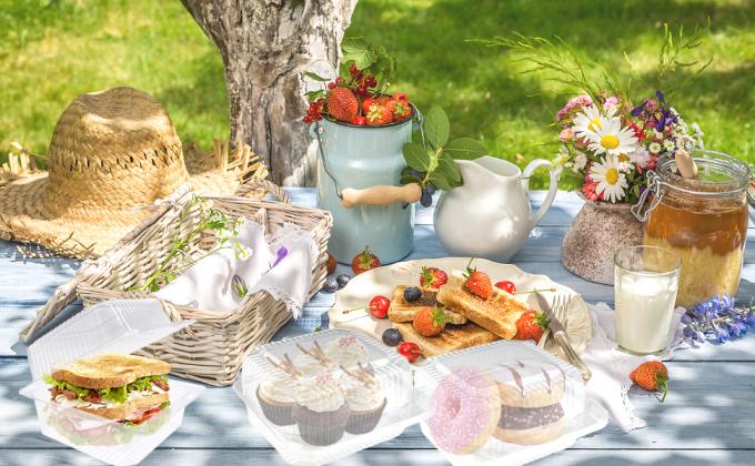 Контейнер для еды с квадратным застежкой, пластиковые контейнеры для вывоза, одноразовые контейнеры для еды из моллюсков для салатов, макароны 9