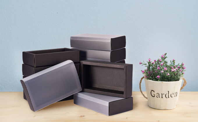 Квадратные коричневые коробки Kraft Heavy Duty Paper Gift Box с прозрачными окнами 3.3x3.3x1.2 для вечеринок 0