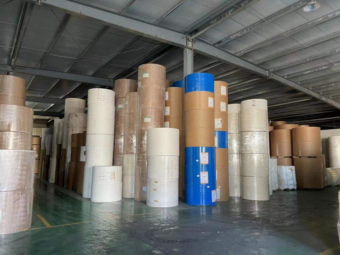 Фабрика жиронепроницаемая водонепроницаемая одностенная двойная PE покрытая Kraft Paper Roll Пищевой класс сырье для бумажной чашки 5