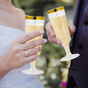 champagne flutes plastic